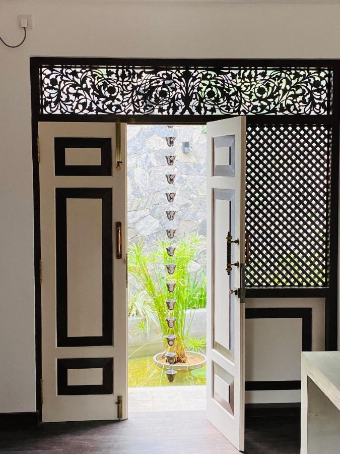 Thaprobana Villa Tangalle - Private Villa Екстериор снимка