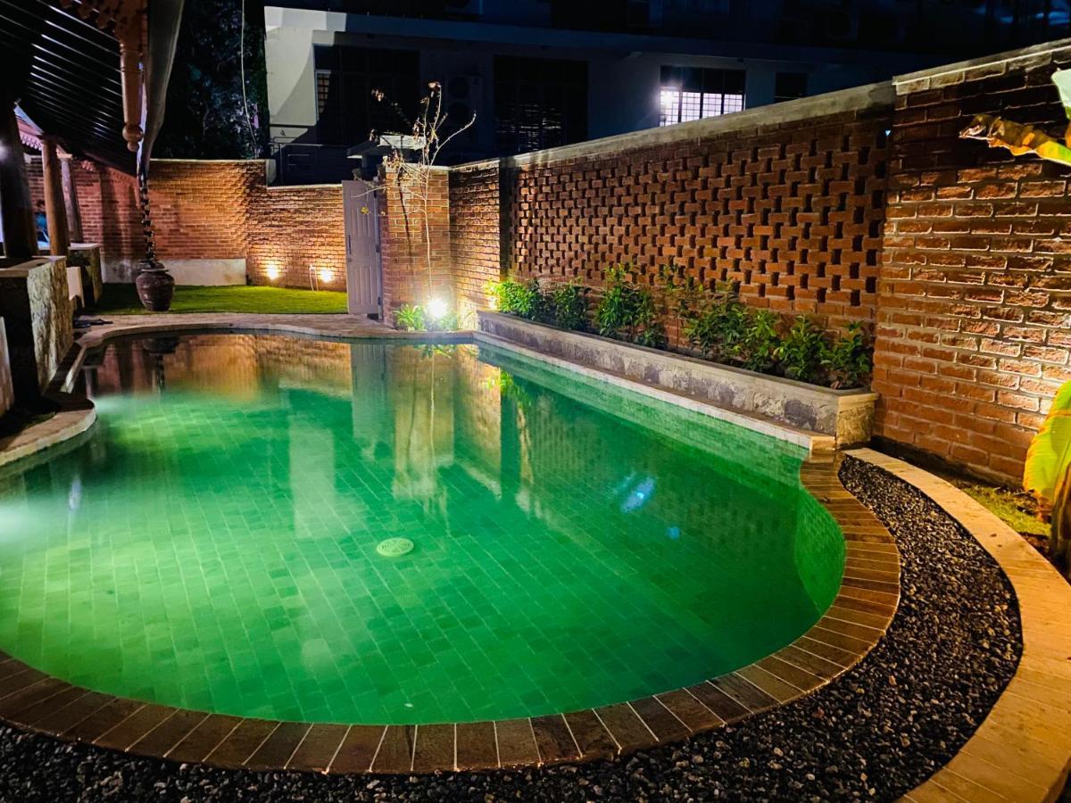 Thaprobana Villa Tangalle - Private Villa Екстериор снимка