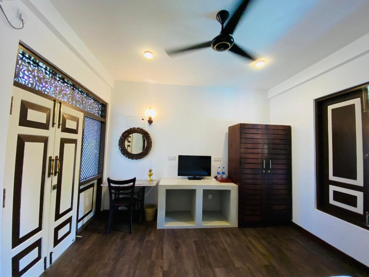Thaprobana Villa Tangalle - Private Villa Екстериор снимка