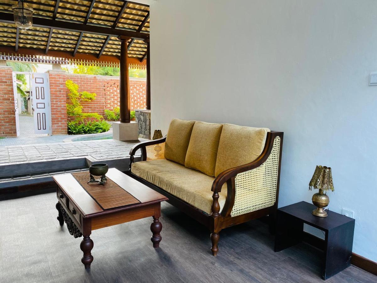 Thaprobana Villa Tangalle - Private Villa Екстериор снимка