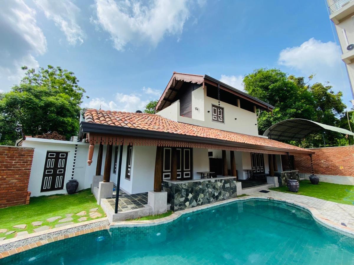 Thaprobana Villa Tangalle - Private Villa Екстериор снимка