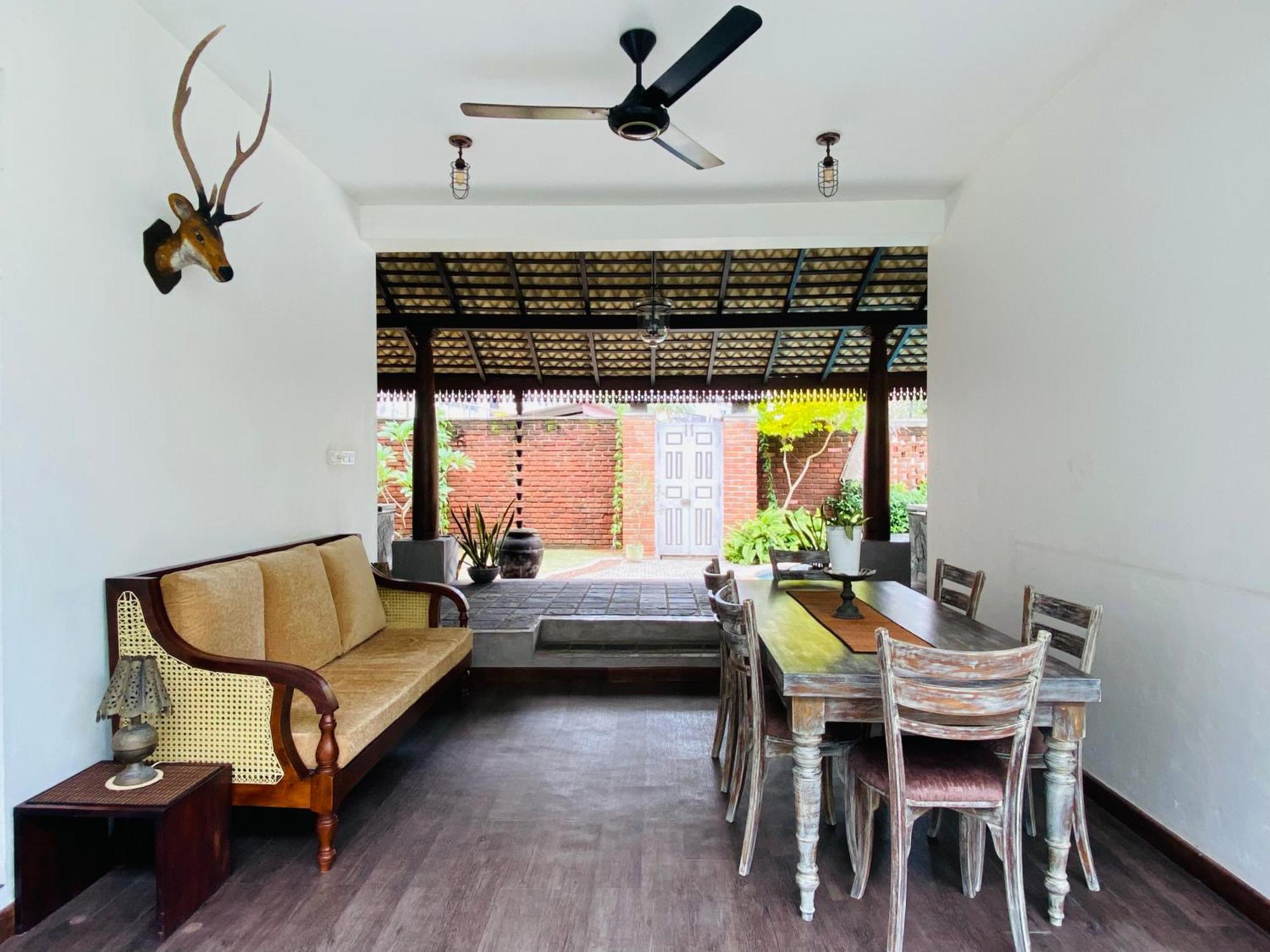 Thaprobana Villa Tangalle - Private Villa Екстериор снимка